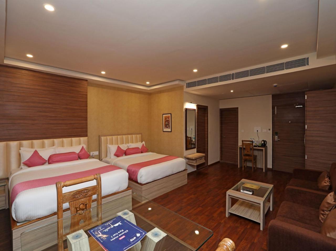 Oyo 16835 Stayotel Kolkata Airport Kültér fotó